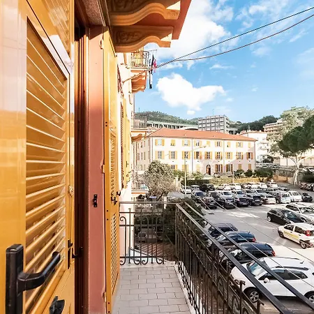 200 Mt Dal Centro La Piazzetta