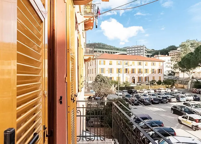[200 Mt Dal Centro] La Piazzetta