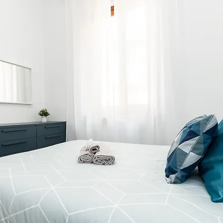 200 Mt Dal Centro La Piazzetta Apartment Varazze