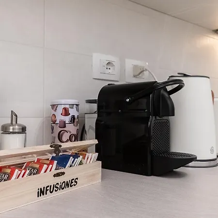 200 Mt Dal Centro La Piazzetta * Varazze