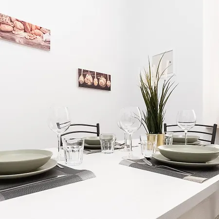 200 Mt Dal Centro La Piazzetta *