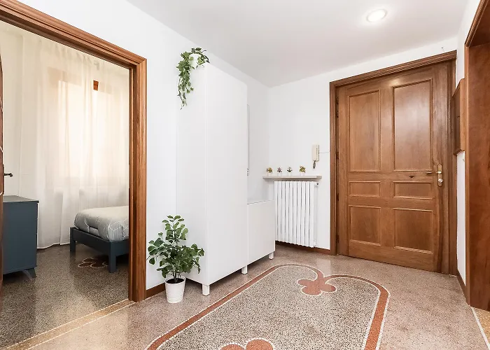 200 Mt Dal Centro La Piazzetta *