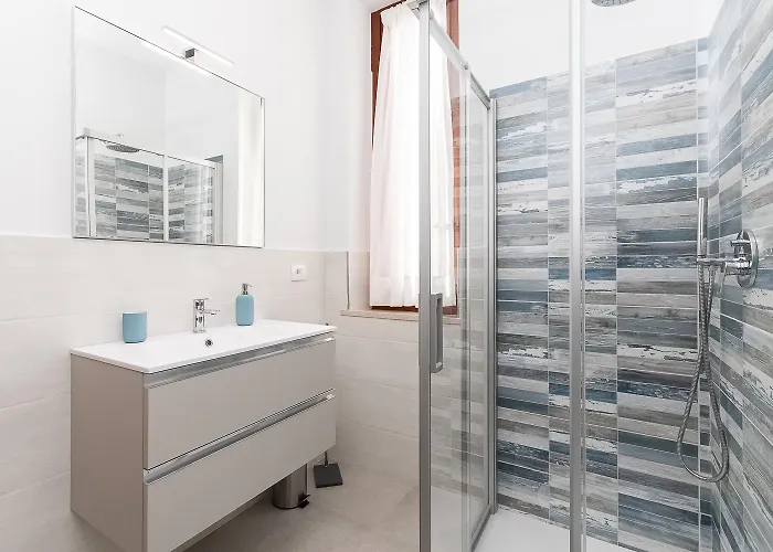 200 Mt Dal Centro La Piazzetta