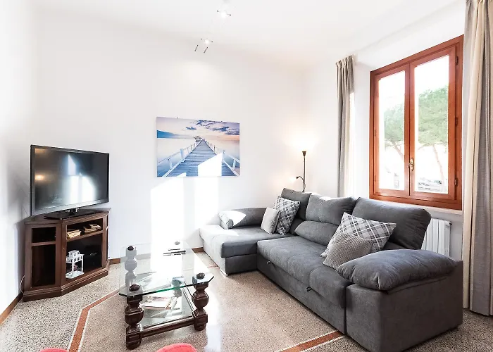Apartamento 200 Mt Dal Centro La Piazzetta