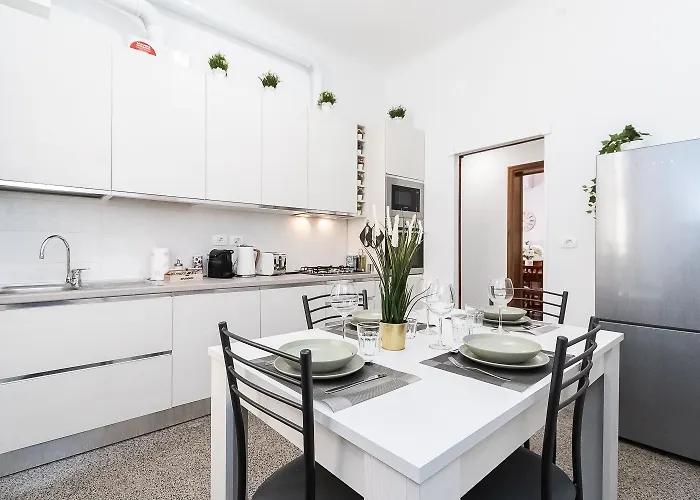 200 Mt Dal Centro La Piazzetta Apartamento Varazze